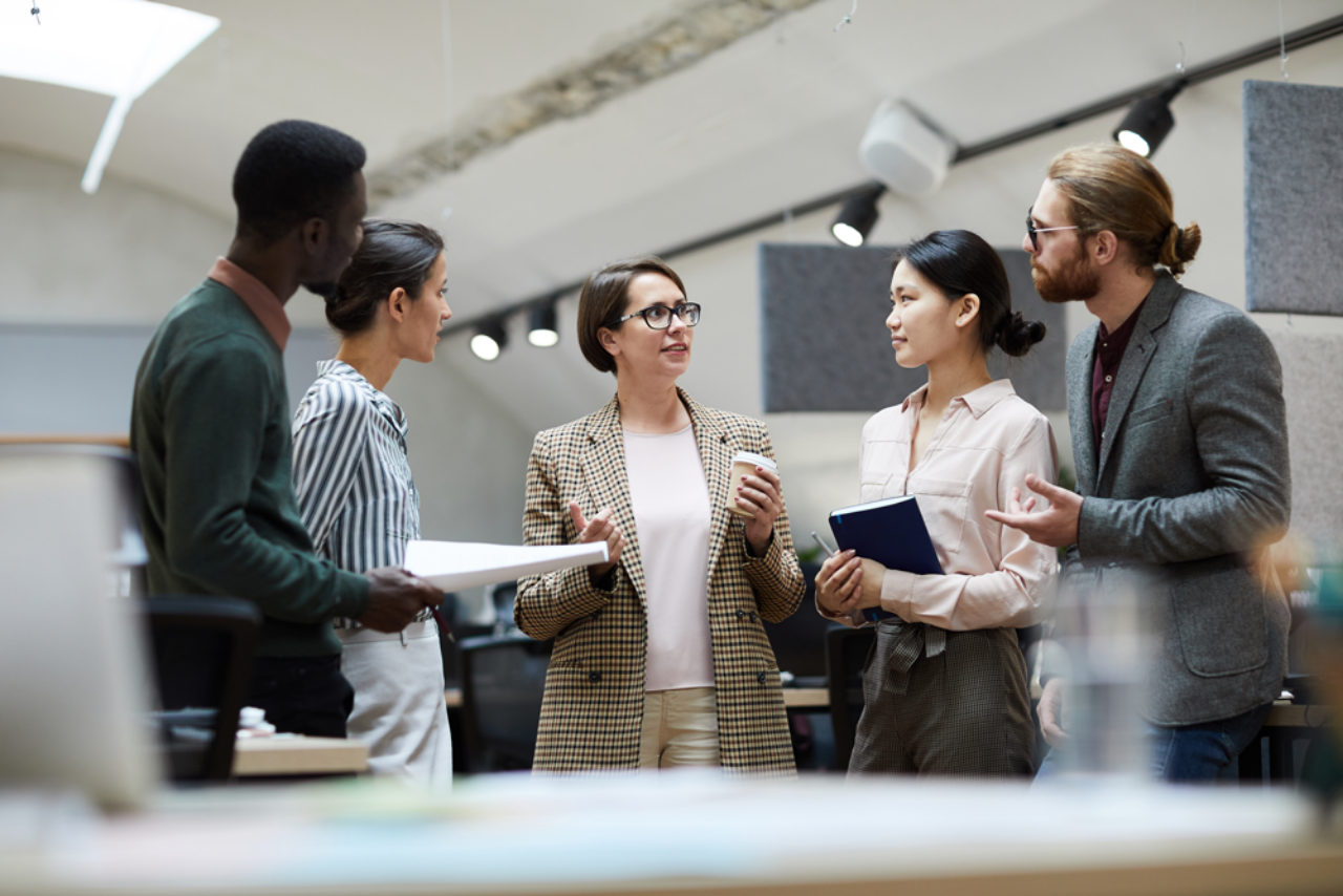 how employee engagement surveys help improving your diversity and inclusion
